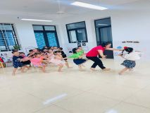 Ảnh hoạt động tháng 8 của các bé trường MN Tân Ước